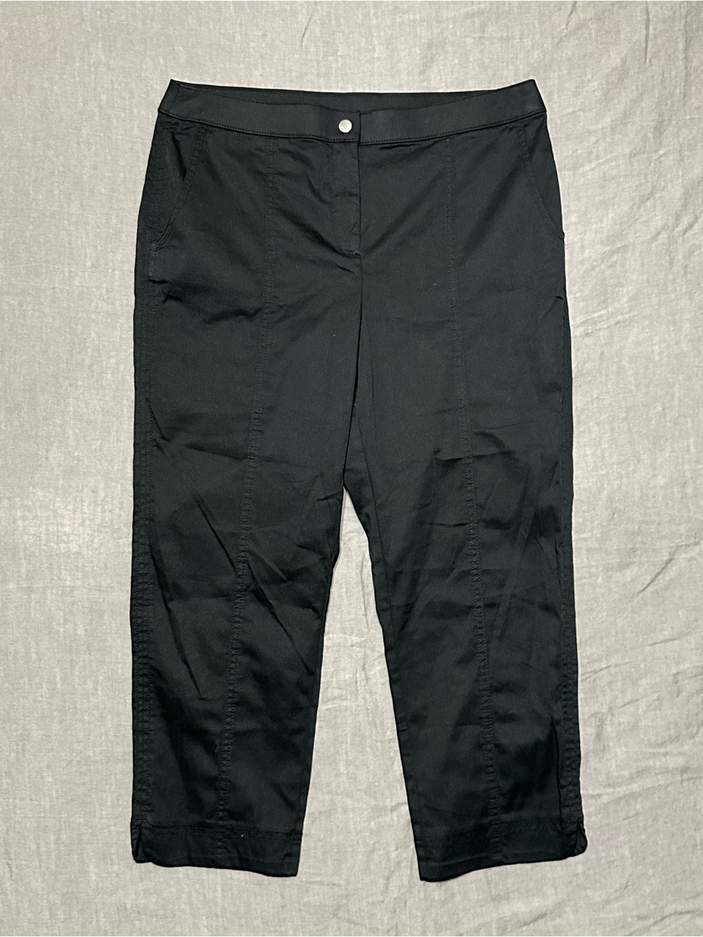 Zenergy by Chico’s Black Cropped Pants - Pull-On Comfort